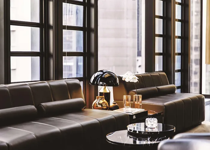 A By Adina Sydney Aparthotel